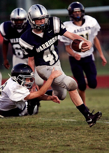 足球賽事中 足球賽事中